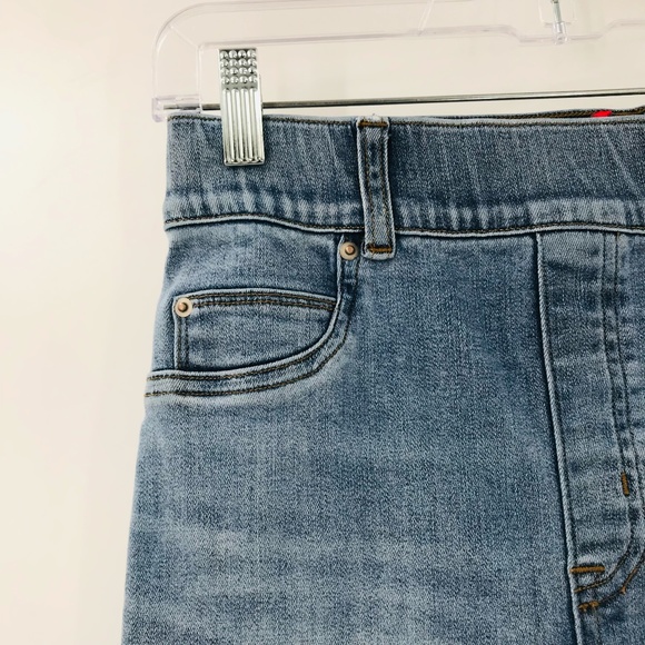 Spanx Skinny Jeans High Rise in Light Vintage Wash Size Small - Picture 2 of 11